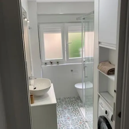 Piso Centrico Con Garaje Privado Gratis * Santander