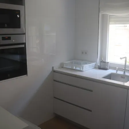 Piso Centrico Con Garaje Privado Gratis *