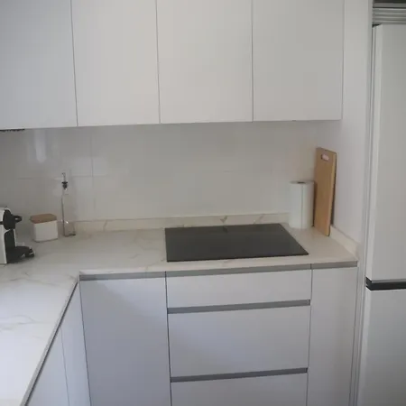 Piso Centrico Con Garaje Privado Gratis Apartament *