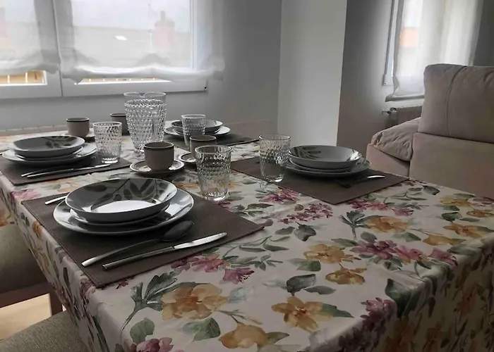 Piso Céntrico Con Garaje Privado Gratis *